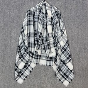 ModCloth Wrap Scarf Womens Black White Tartan Plaid Soft Fringed Shawl 56x28